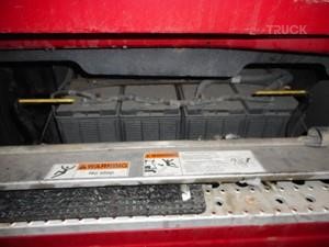 2009 FREIGHTLINER CASCADIA 125 Used Batteriekiste LKW- / Anhängerkomponenten zum verkauf