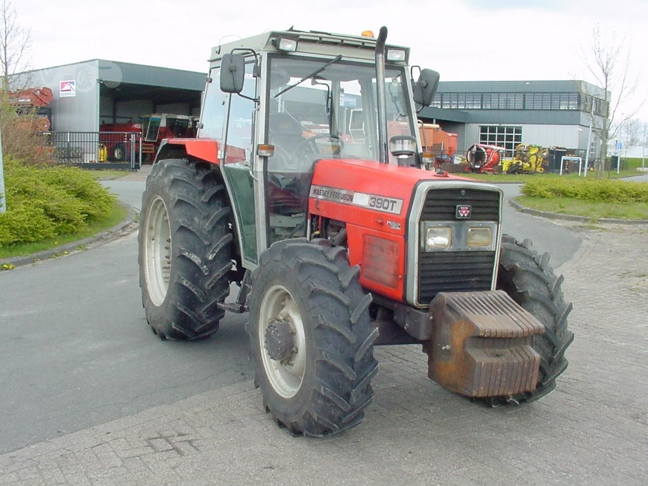 Massey Ferguson 390t For Sale 4 Listings Tractorhouse Com Page 1 Of 1