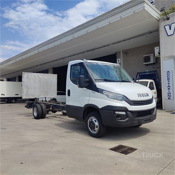 2019 IVECO DAILY 35C14 Gebraucht transporter fahrgestell zum verkauf