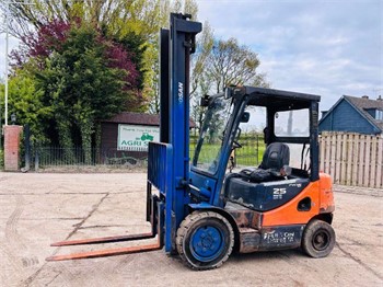 2014 DOOSAN D25S-3 Used Pneumatic Tyre Forklifts for sale