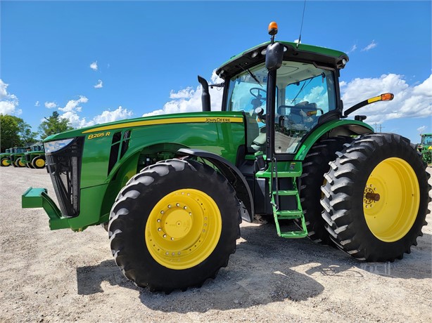 2011 JOHN DEERE 8285R Used 175 HP to 299 HP Tractors for sale