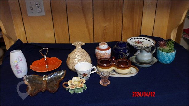 DECORATIVE ASSORTMENT Used Other Antiques for sale
