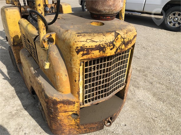 ALLIS CHALMERS PROPANE FORKLIFT Used Other auction results