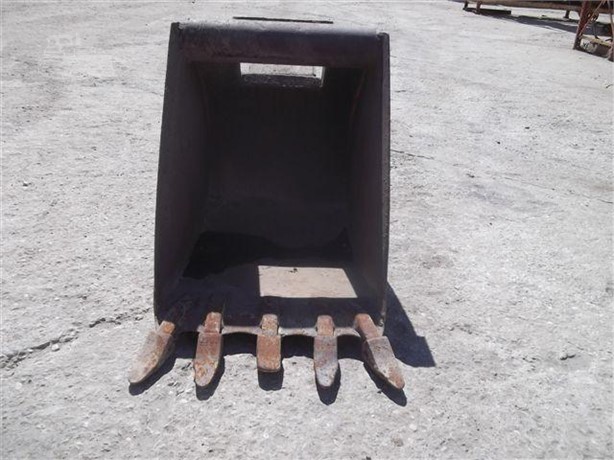 1900 16" BUCKET QUICK ATTACH LUGS Used Bucket, Trenching for sale