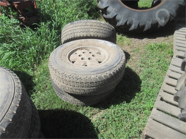 CHEVROLET LT265/75R16 Used Wheel Truck / Trailer Components auction results