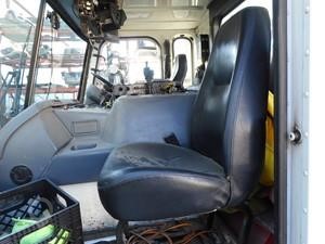 2004 FREIGHTLINER CONDOR Used Seat Truck / Trailer Components for sale