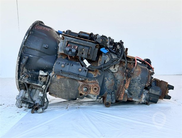 2014 EATON-FULLER FO18E313AMHP Used Transmission Truck / Trailer Components for sale