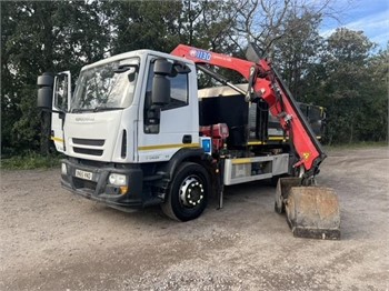 2015 IVECO EUROCARGO 180E25 Gebraucht LKW mit ladekrane zum verkauf