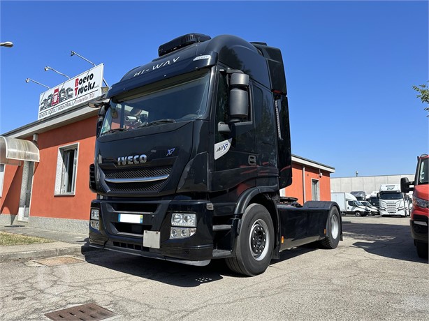 2017 IVECO STRALIS 460 Used Tractor with Sleeper for sale