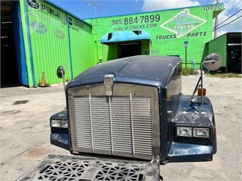 2000 KENWORTH T800 Used Bonnet Truck / Trailer Components for sale