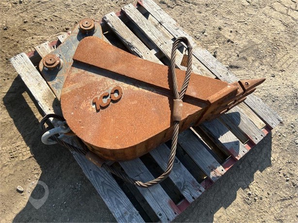 12" DIG BUCKET Used Other auction results