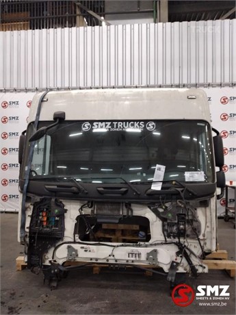 2014 DAF OCC CABINE DAF XF 106 SPACECAB EURO 6 Used Cabine Vrachtwagen-/aanhangwagencomponenten te koop