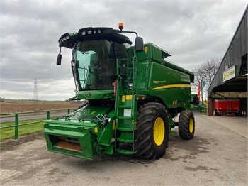 2021 JOHN DEERE T550 Used Combine Harvesters for sale