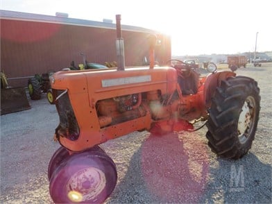 1957 Allis Chalmers D17 tractor in Tonganoxie, KS