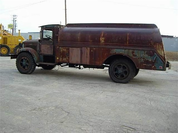 1935 MACK BX Used Classic / Antique Trucks Collector / Antique Autos for sale