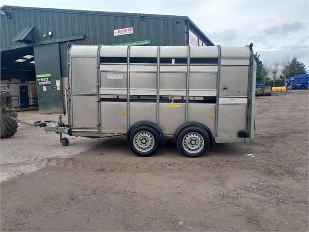2014 IFOR WILLIAMS TA510G Used Livestock Trailers for sale
