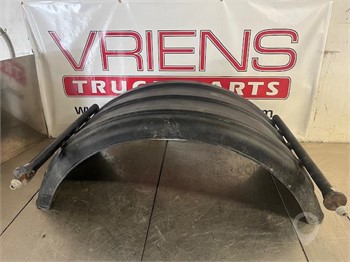 UNIVERSAL Used Body Panel Truck / Trailer Components for sale
