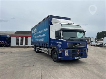2007 VOLVO FM300 Used Curtain Side Trucks for sale