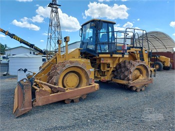 1996 CATERPILLAR 825G Used Padfoot Rollers / Compactors for sale