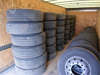MICHELIN 285/70R19.5 Used Other for sale