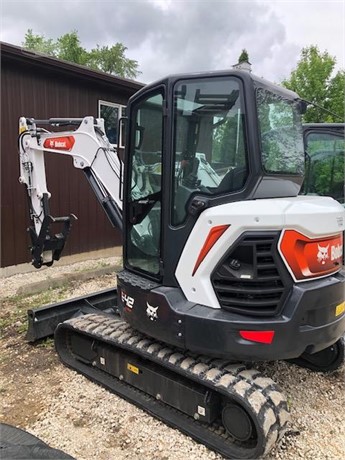 2020 BOBCAT E42R2 Used Mini (up to 12,000 lbs) Excavators for rent