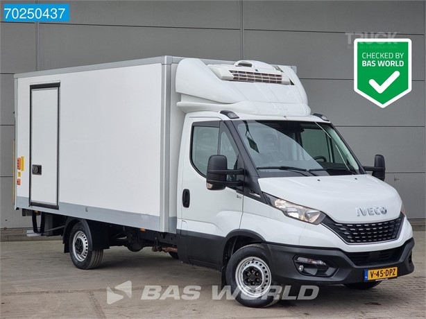 2020 IVECO DAILY 35S14 Used Transporter mit Kühlkoffer zum verkauf