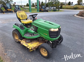 John Deere X500 TRACTOR MULTI-TERRAIN SERIES (With 54-IN Mower Deck)  -PC9524 BLOWER HOUSING 54: Three -Bag Power Flow Material Collection