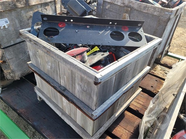 CRATE OF NEW TRUCK TAKE OFF LIGHTS Used Other Truck / Trailer Components auction results
