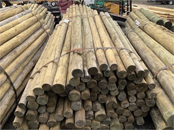 BUNDLE OF 100 - 3" X 7' WOOD POST Used Lumber Building Supplies upcoming auctions