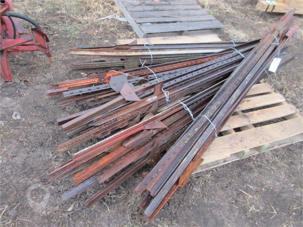 FENCE POSTS T POSTS Used Fencing Building Supplies auction results