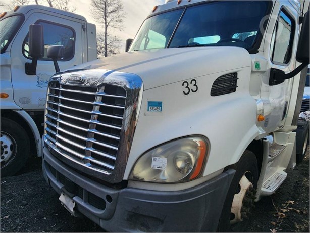2014 FREIGHTLINER CASCADIA 113 Used Bonnet Truck / Trailer Components for sale