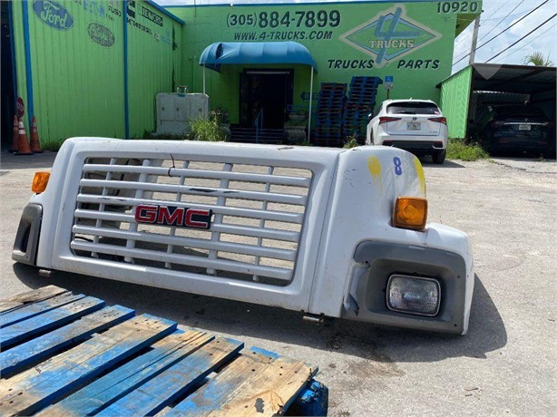 2007 GMC C7500 Used Bonnet Truck / Trailer Components for sale