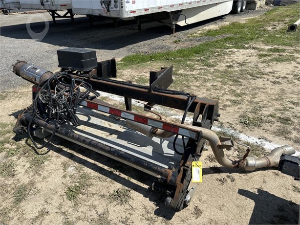LIFT GATE Used Lift Gate Truck / Trailer Components auction results