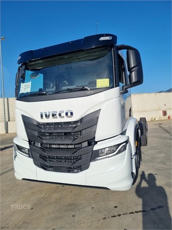 2025 IVECO S-WAY 480 New Fahrgestell mit Kabine zum verkauf