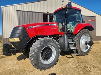  tractors/CIH combine-heads/farm  equipment/semis/trailers/pickups