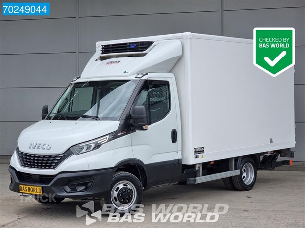 2021 IVECO DAILY 35C18 Used Transporter mit Kühlkoffer zum verkauf