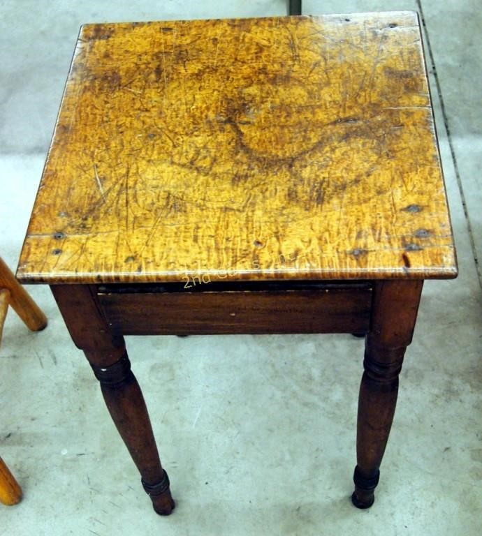 Vintage Tiger Wood Top End Table 2nd Cents Inc