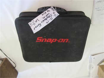 SNAP ON DRILL SET WITH BATTERY AND CHARGER Used Other Shop / Warehouse upcoming auctions