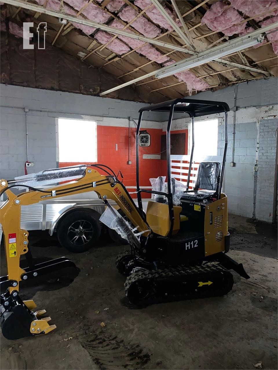AGT INDUSTRIAL QH13R MINI EXCAVATOR Other Online Auctions In Pennsylvania -  4 Listings