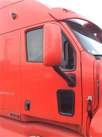 2002 KENWORTH T2000 Used Door Truck / Trailer Components for sale