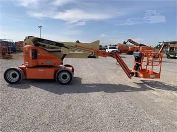 Used 2013 JLG E450AJ Articulating Boom Lift For Sale in Bridgeport, CT