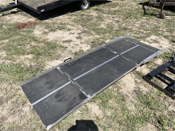 ALUMINUM FOLDING RAMP Used Ramps Truck / Trailer Components auction results