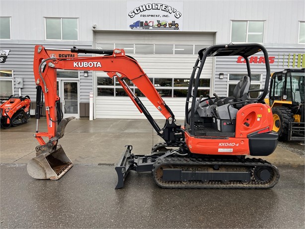 2015 KUBOTA KX040-4 Used Mini (up to 12,000 lbs) Excavators for sale