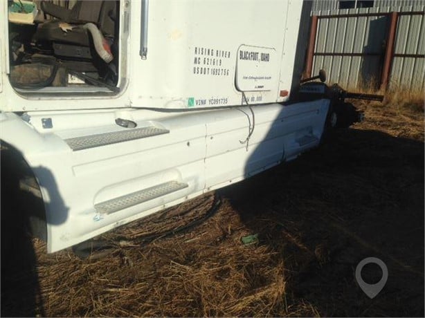 2000 INTERNATIONAL 9200 Used Other Truck / Trailer Components for sale