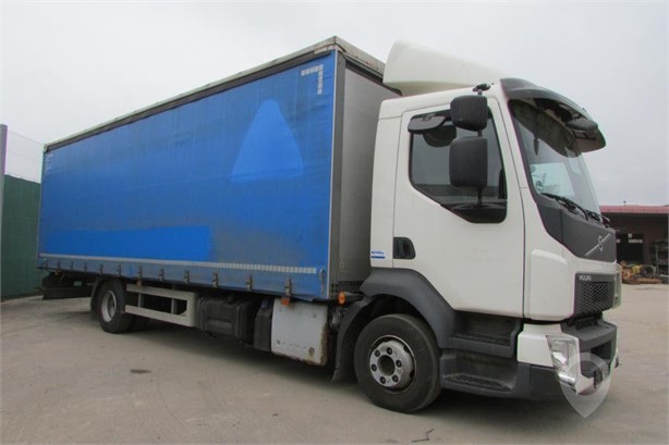 2016 VOLVO FL210 Used Curtain Side Trucks for sale