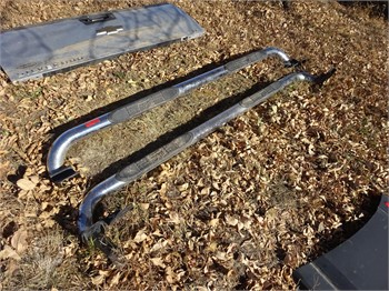 WESTIN 4 DOOR PICKUP NERF BARS Used Other Truck / Trailer Components auction results
