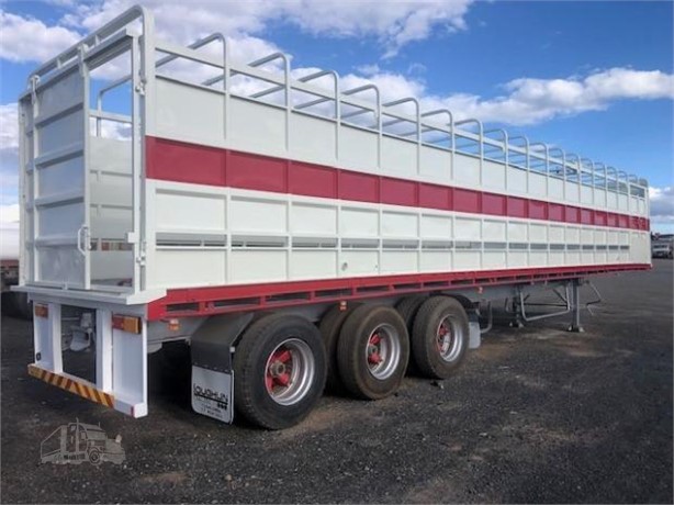 1996 FREIGHTER R/T LEAD/MID Used Livestock Trailers for sale