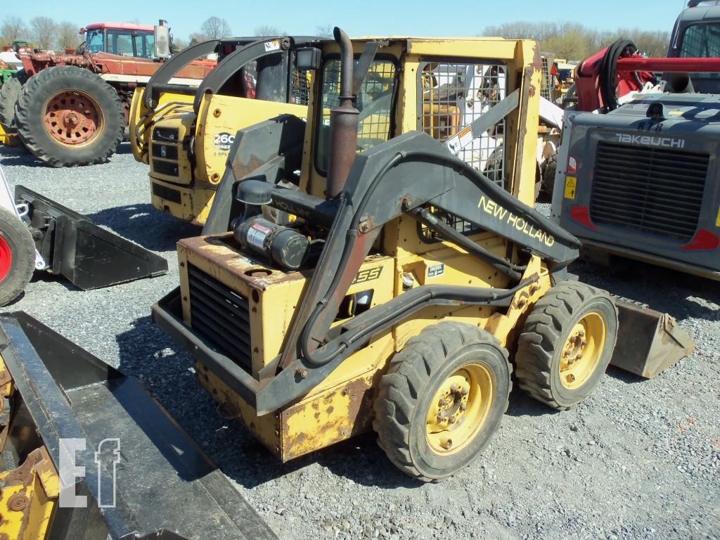 EquipmentFacts.com | NEW HOLLAND L455 Online Auctions
