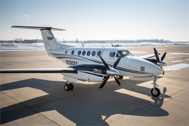 2015 Beechcraft King Air 250 For Sale In Green Bay