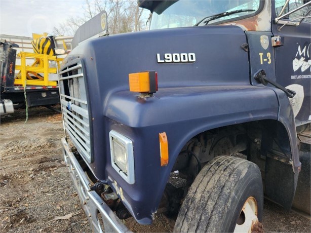 1995 FORD LNT9000 Used Bonnet Truck / Trailer Components for sale